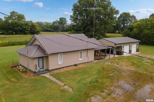 4852 N Nason Ln, Bonnie, IL, 62816-4004 | Card Image