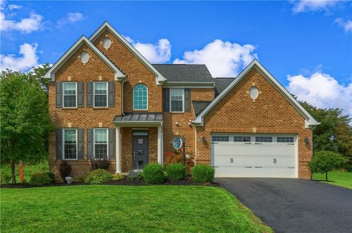 107 Victoria Ct, Mc Kees Rocks, PA, 15136-1181 | Card Image
