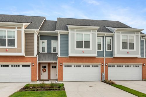 28295 Torch Pkwy, Warrenville, IL, 60555-4061 | Card Image