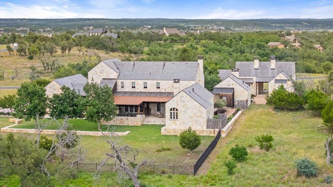 2194 Boot Ranch Cir, House other with 6 bedrooms, 7 bathrooms and null parking in Fredericksburg TX | Image 8