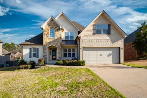 214 Commentry Ln, Little Rock, AR, 72223-4675 | Card Image