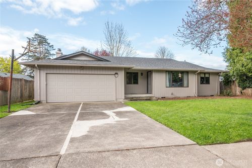 5628 Finch Dr, Longview, WA, 98632-9469 | Card Image