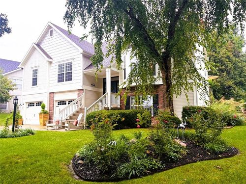 3703 Durham Ct, Saint Joseph, MO, 64506-5043 | Card Image