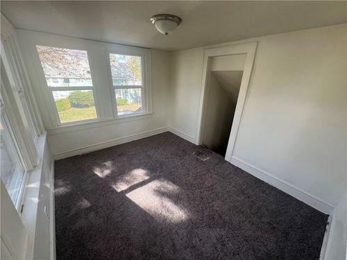 5800 Virginia Ave, Kansas City, MO, 64110-3262 | Card Image