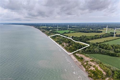 80 Lakeshore Rd, Port Burwell, ON, N0J1T0 | Card Image