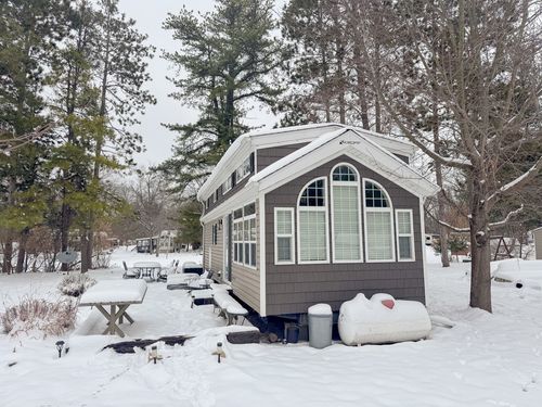 10/153&154 Woodhaven, Sublette, IL, 61367 | Card Image