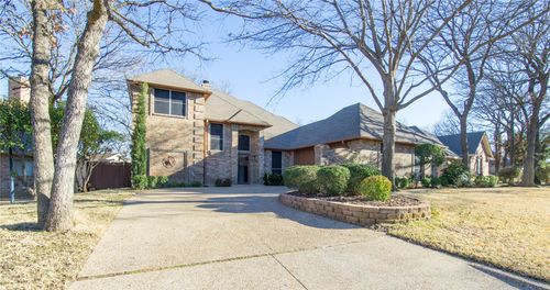 2308 Ox Bow Ct, Arlington, TX, 76006-4840 | Card Image