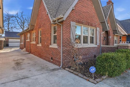 2404 19th St, Oklahoma City, OK, 73107-3218 | Card Image