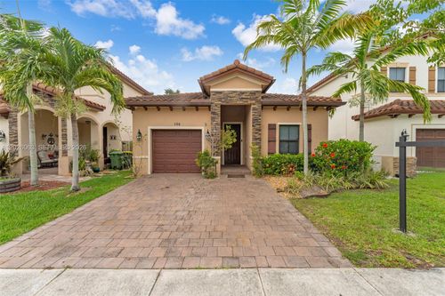 134 Ne 23rd Ter, Homestead, FL, 33033-6218 | Card Image