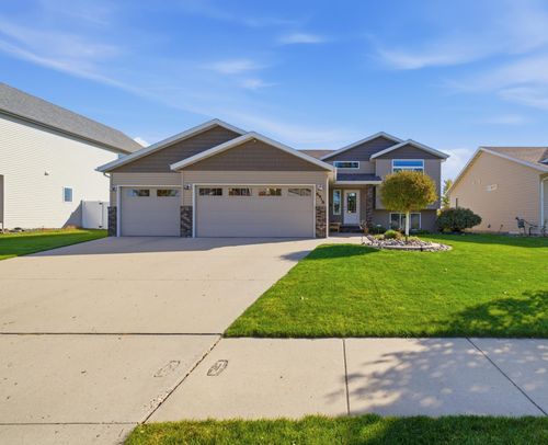 6916 24th St S, Fargo, ND, 58104-7806 | Card Image