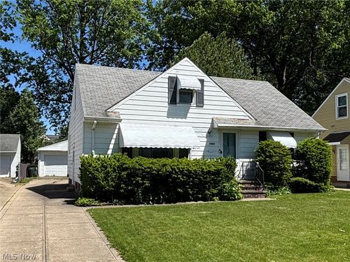 1661 Empire Rd, Wickliffe, OH, 44092-1009 | Card Image