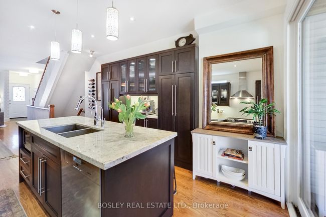 38 Earl Grey Rd, House attached with 3 bedrooms, 2 bathrooms and null parking in Toronto ON | Image 15