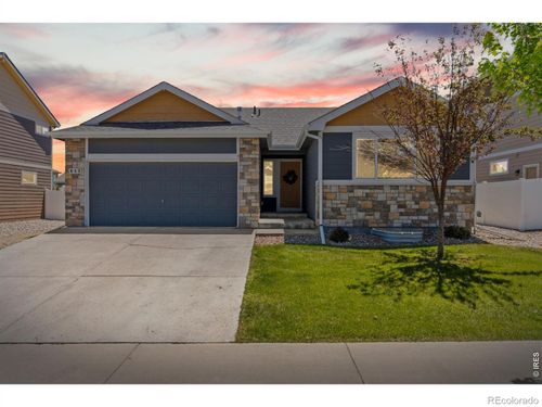 843 Sunlight Peak Dr, Severance, CO, 80550-4866 | Card Image