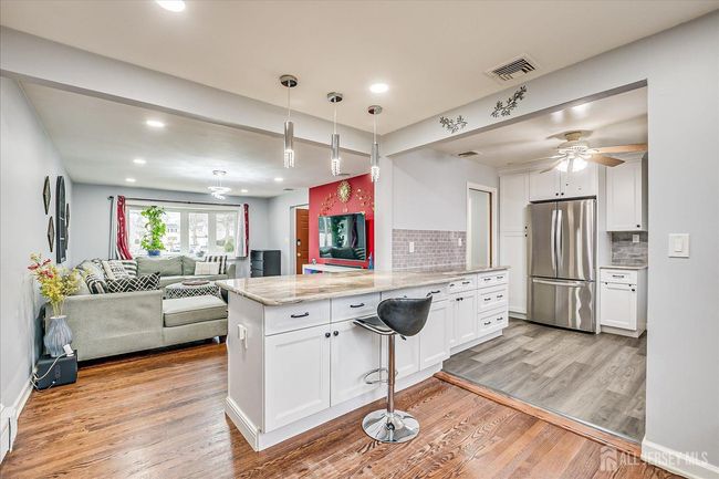 149 Vineyard Rd, House other with 3 bedrooms, 2 bathrooms and null parking in Edison NJ | Image 11