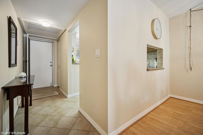 APT-226C - 5300 Ne 24 Th Ter, Condo with 2 bedrooms, 2 bathrooms and null parking in Fort Lauderdale FL | Image 16