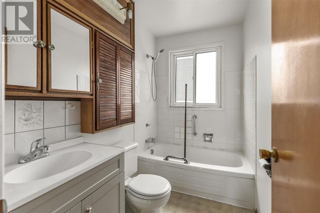 742 Pine St, Home with 3 bedrooms, 2 bathrooms and null parking in Sault Ste. Marie ON | Image 8