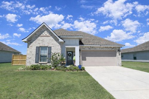259 Shadow Pointe Rd, Thibodaux, LA, 70301-8448 | Card Image