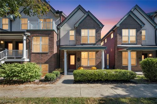 2001 W 58th St, Cleveland, OH, 44102-3270 | Card Image