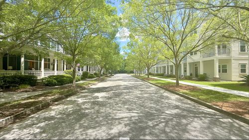 139 Sabal Ct, Summerville, SC, 29483-6654 | Card Image