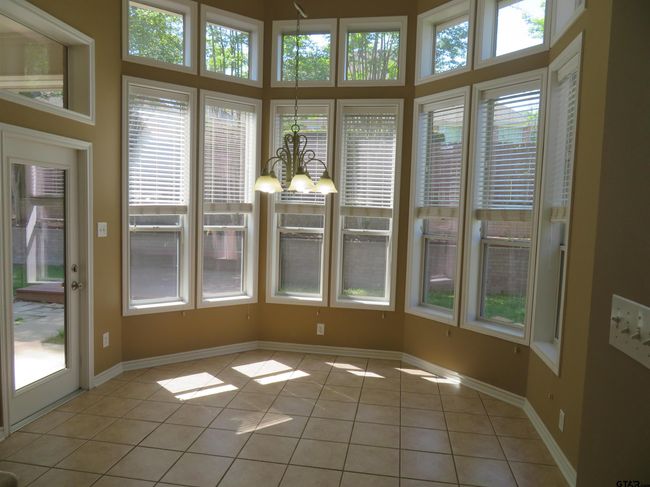 702 W Heritage Dr, House other with 4 bedrooms, 3 bathrooms and null parking in Tyler TX | Image 8