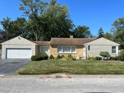 2901 Lexington Drive, House other with 3 bedrooms, 1 bathrooms and 2 parking in Hazel Crest IL | Image 1