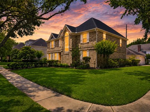 906 Venice St, Sugar Land, TX, 77478-3860 | Card Image