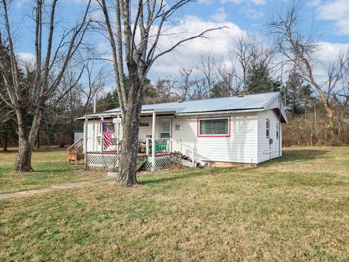 1104 Highland St, Cabool, MO, 65689-9269 | Card Image