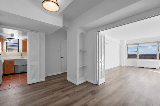 Foyer | Image 5