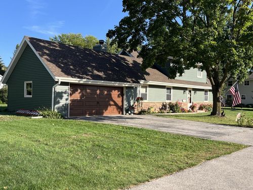 W163S7358 Bay Lane Drive, Muskego, WI, 53150 | Card Image