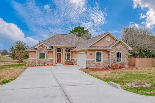 11 Bluebonnet, Trinity, TX, 75862-7021 | Card Image