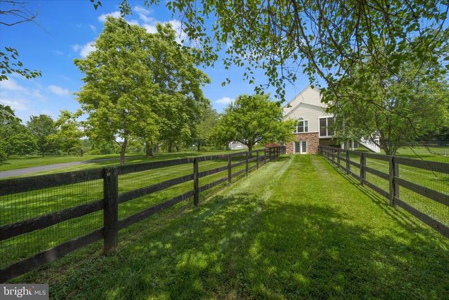 17760 Julie Ann Ct, House other with 4 bedrooms, 4 bathrooms and null parking in HAMILTON VA | Image 70