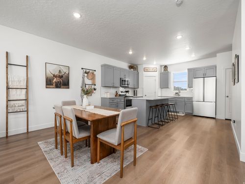714 E Garden Grove Dr, Eagle Mountain, UT, 84005-5922 | Card Image