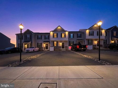 109 Holstein Dr, HANOVER, PA, 17331-8044 | Card Image