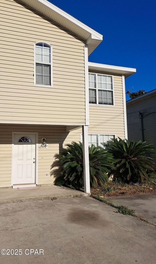 108 N Gray Ave, Panama City, FL, 32401-4961 | Card Image