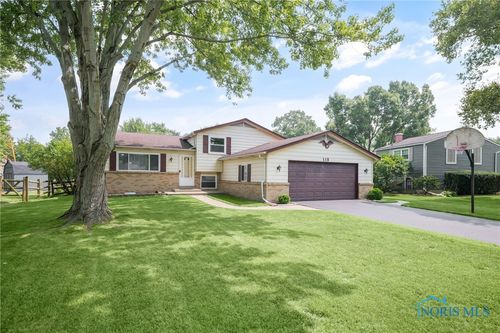 119 Pheasant Dr, Perrysburg, OH, 43551-2553 | Card Image