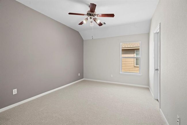 17303 Lassen Forest Ln, House other with 5 bedrooms, 4 bathrooms and 2 parking in Humble TX | Image 31