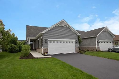 538 Sudbury Cir, Oswego, IL, 60543-7147 | Card Image