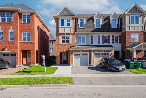 45 Ariel Rd, Brampton, ON, L7A3Z2 | Card Image