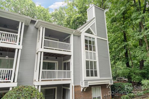 apt-9-2512 Cranbrook Ln, Charlotte, NC, 28207-2023 | Card Image