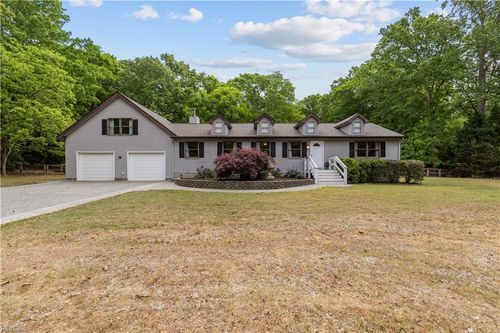 116 Timberwood Dr, Williamsburg, VA, 23188-1211 | Card Image