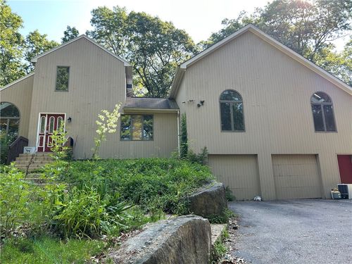20 Fry Pond Rd, West Greenwich, RI, 02817-2135 | Card Image
