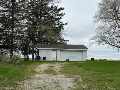 1865 N Blacks Corners Road, Home with 4 bedrooms, 1 bathrooms and null parking in Goodland Twp MI | Image 2