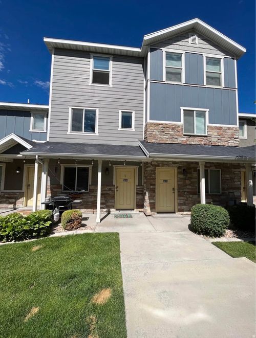 266 N 725 E, Vineyard, UT, 84059-5814 | Card Image