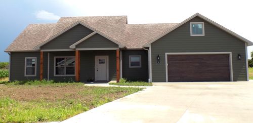 14 Carnival Ln, CENTRALIA, MO, 65240-5522 | Card Image
