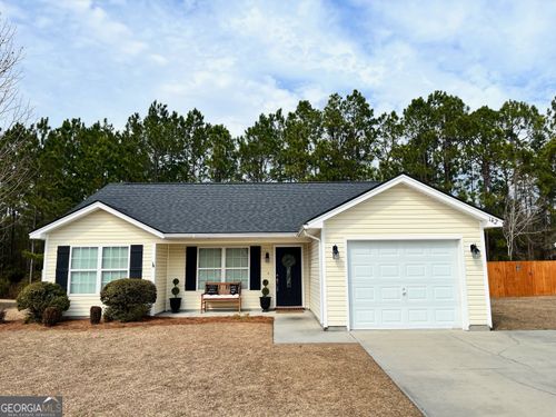 142 Willow Dr, Guyton, GA, 31312-5631 | Card Image