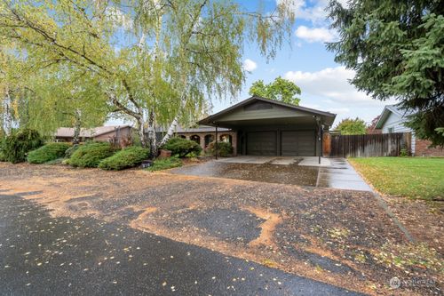 216 Assumption Drive, Walla Walla, WA, 99362 | Card Image