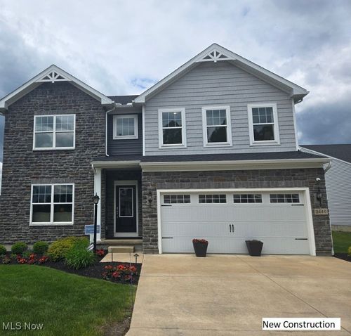 1355 Maple Grove Ln, Uniontown, OH, 44685-8153 | Card Image