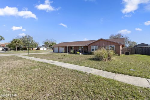 301 Floyd Dr, Lynn Haven, FL, 32444-4704 | Card Image