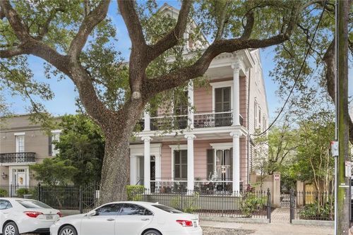 3206 Saint Charles Ave, New Orleans, LA, 70115-4537 | Card Image