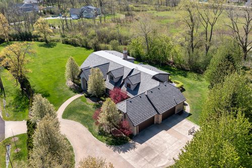 1630 Ridge Rd, Highland Park, IL, 60035-2137 | Card Image